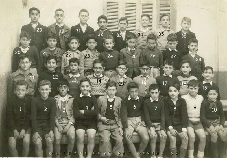 ECOLE DELMONTE GARCONS 1948 CM2 M. GOMAR.jpg